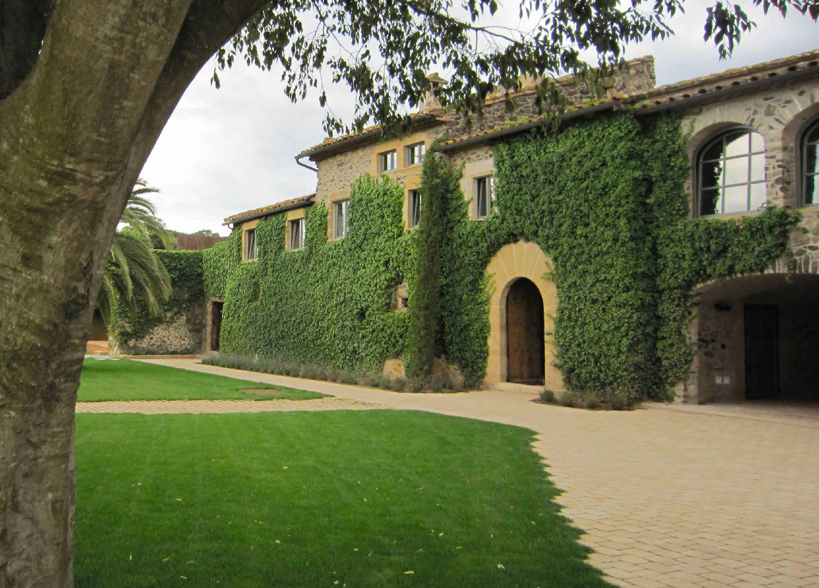 Interiorismo en Masía en el Empordà